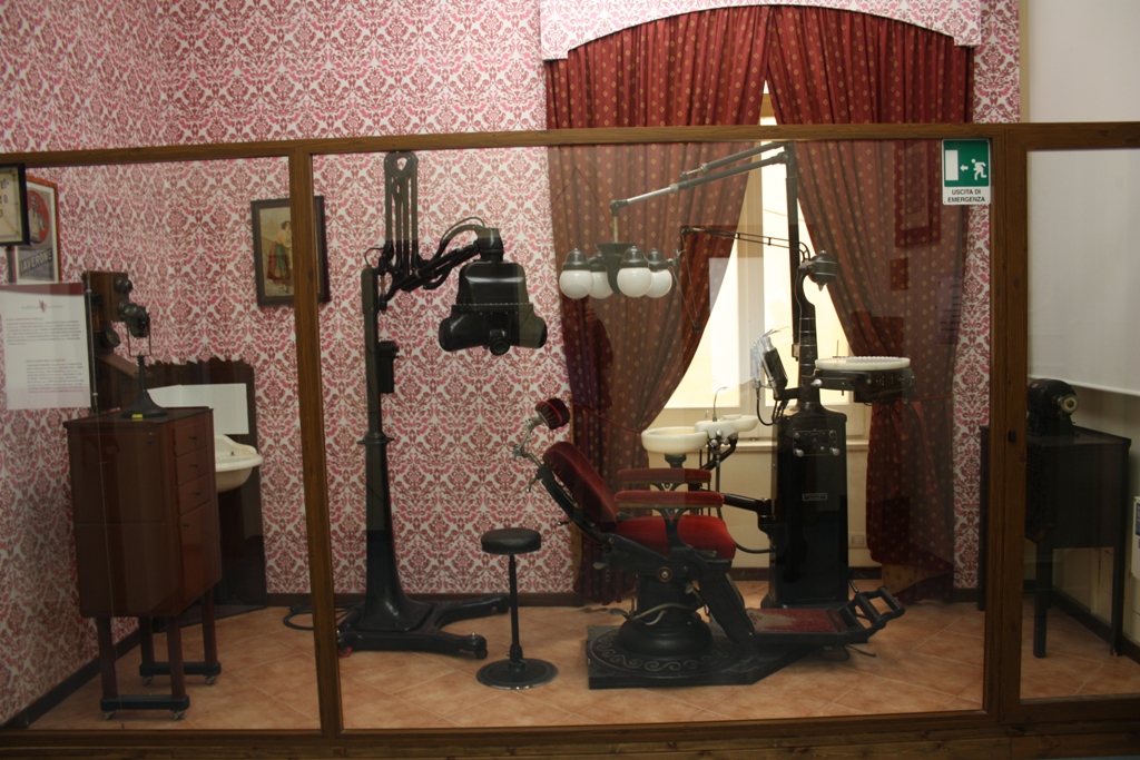 Dentist's Offices 1.jpg